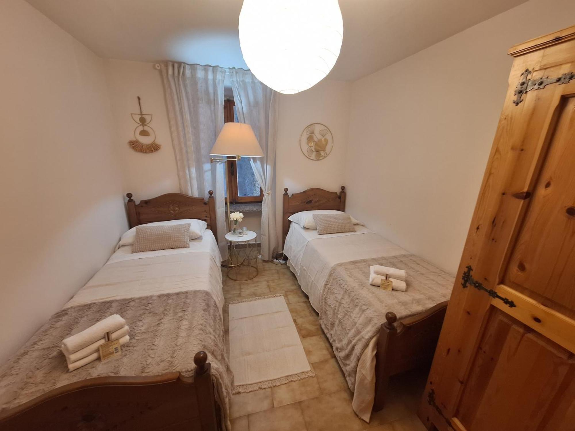 La Casa Del Gigante Frassino Apartment Ачельо Екстериор снимка
